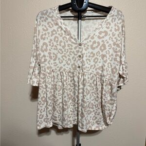 Stylish Beige Leopard Print V-Neck Blouse